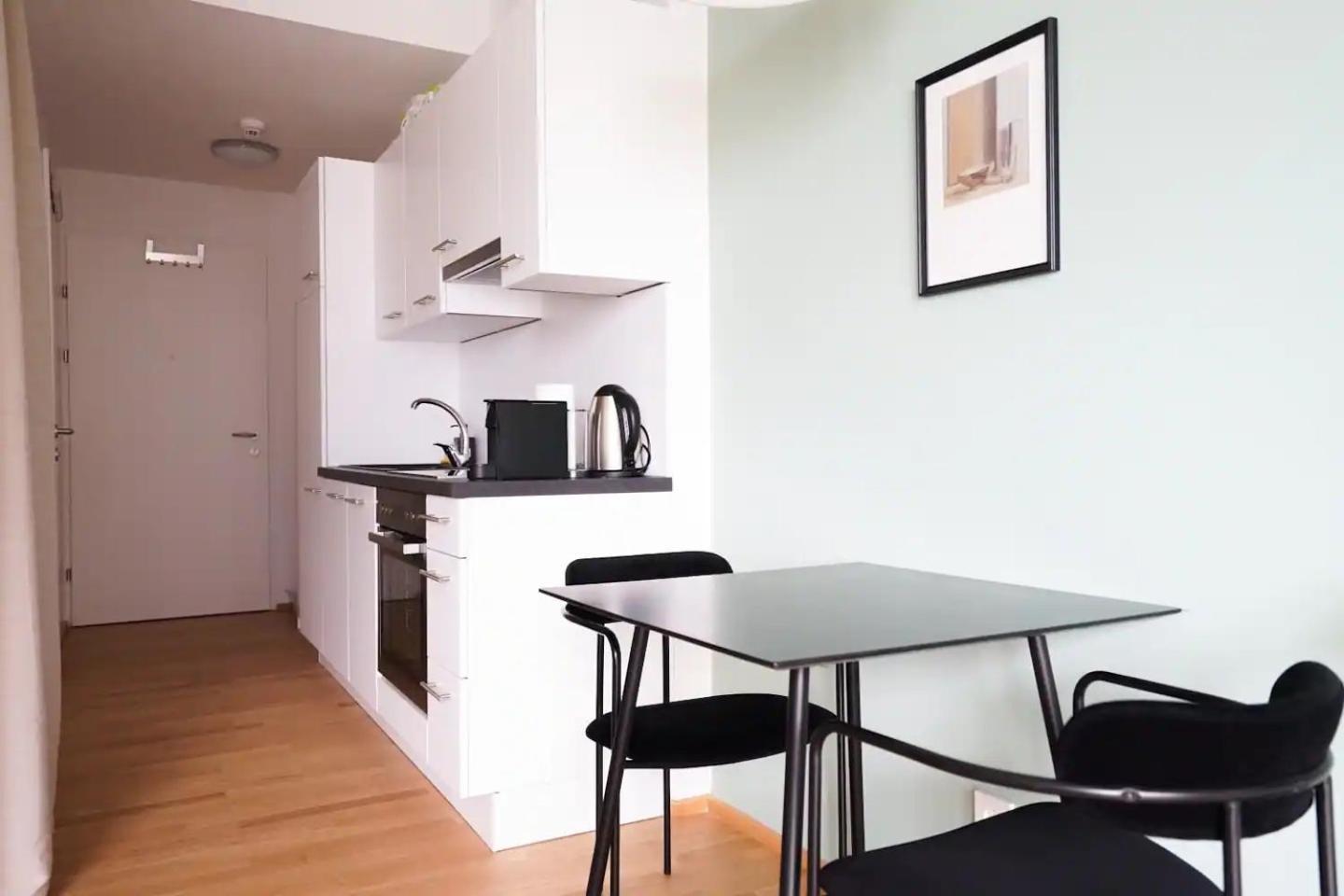 Exquisite Studio With Rooftop Pool Apartment Viena Exterior foto